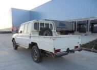 TOYOTA LAND CRUISER DOUBLE CABIN