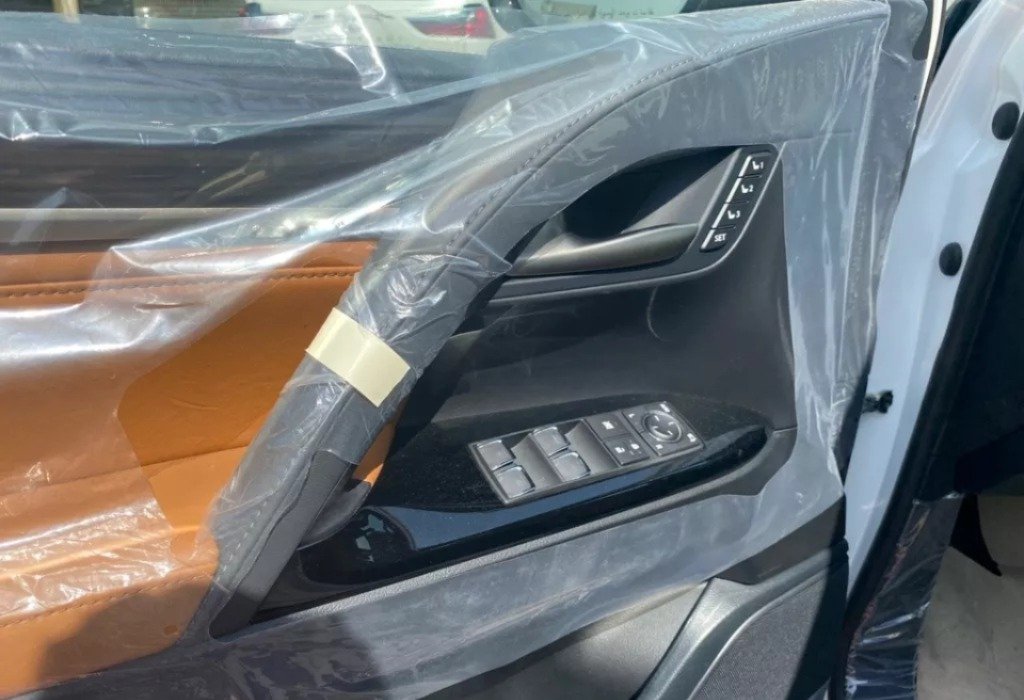 LEXUS LX 570 PLATINUM