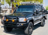 TOYOTA LAND CRUISER PICK UP