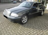 MERCEDES BENZ C-CLASS C-180