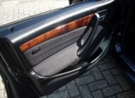 MERCEDES BENZ C-CLASS C-180