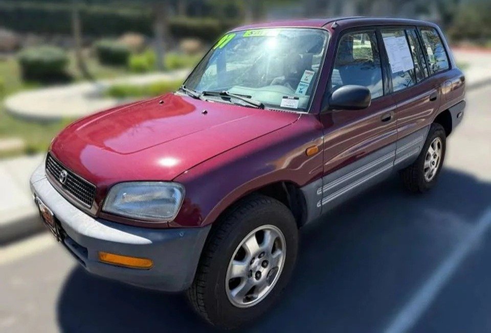 TOYOTA RAV4