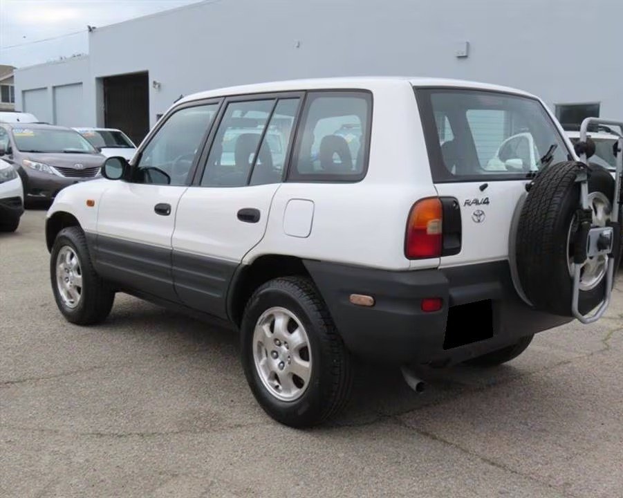 TOYOTA RAV4