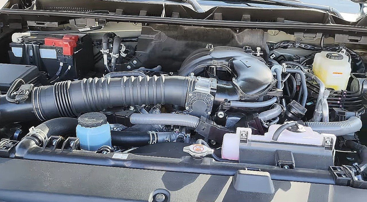 TOYOTA LAND CRUISER VXR