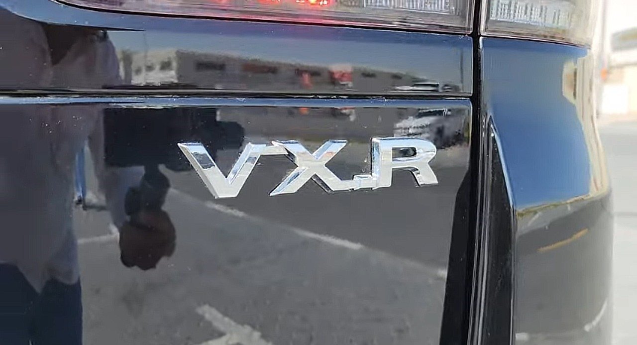 TOYOTA LAND CRUISER VXR