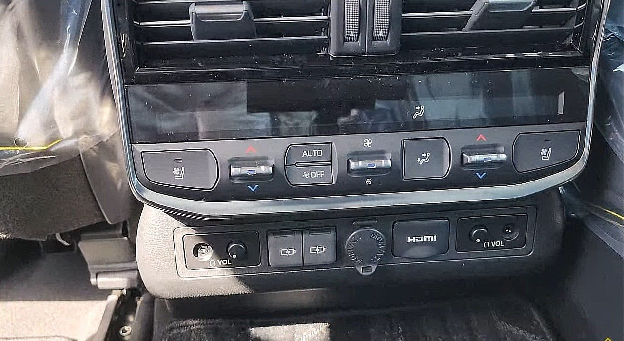 TOYOTA LAND CRUISER VXR