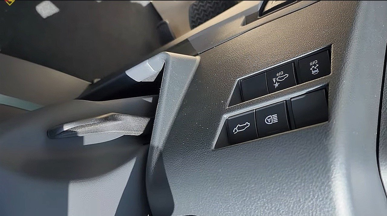 TOYOTA LAND CRUISER VXR