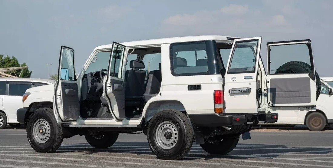 TOYOTA LAND CRUISER HARD TOP